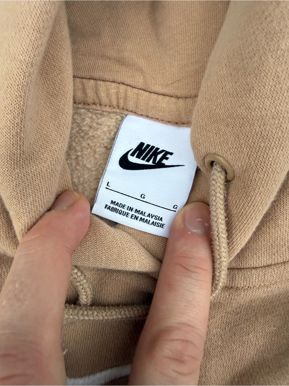 Nike women’s tan oversized cropped hoodie - Picture 3 of 4